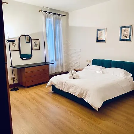 Hesperia Appartement *